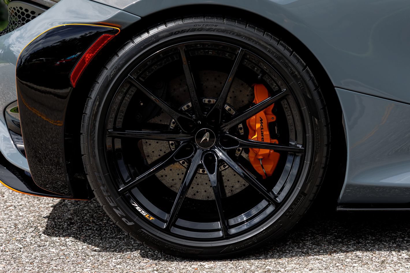 Used 2022 McLaren 765LT photo 20