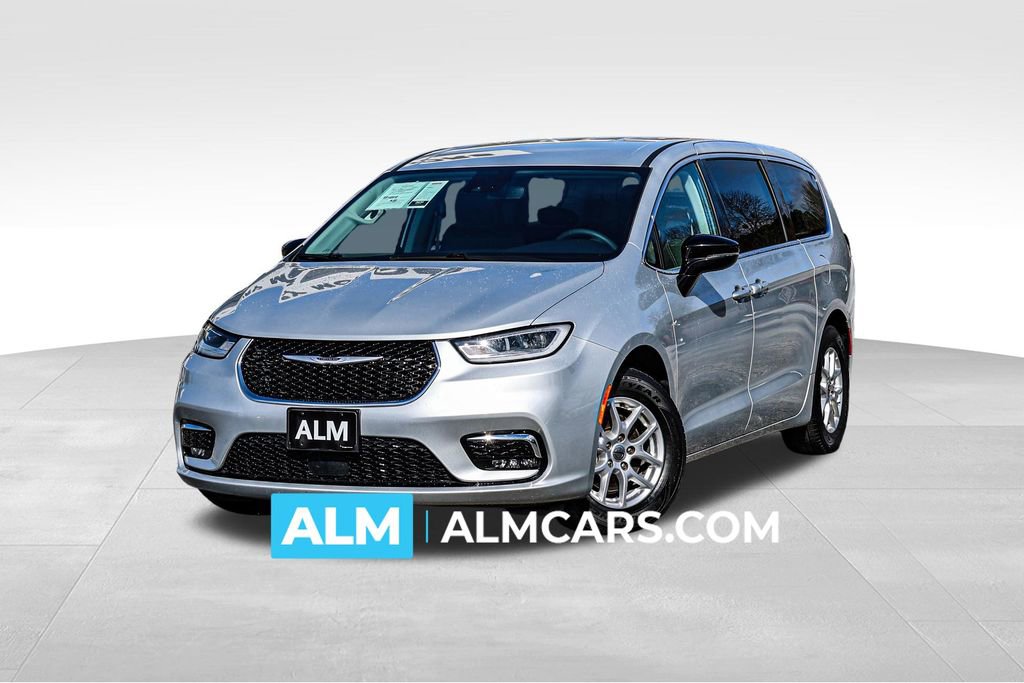 2024 Chrysler Pacifica Touring-L