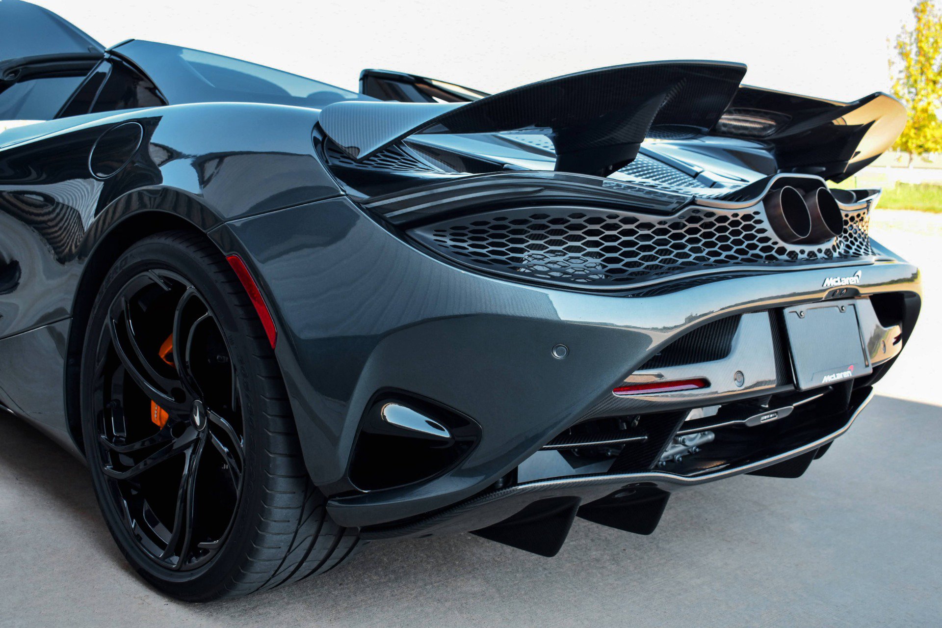 Used 2024 McLaren 750S Spider photo 11
