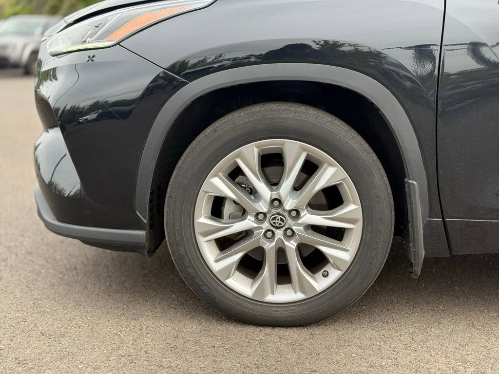 2021 Toyota Highlander Limited