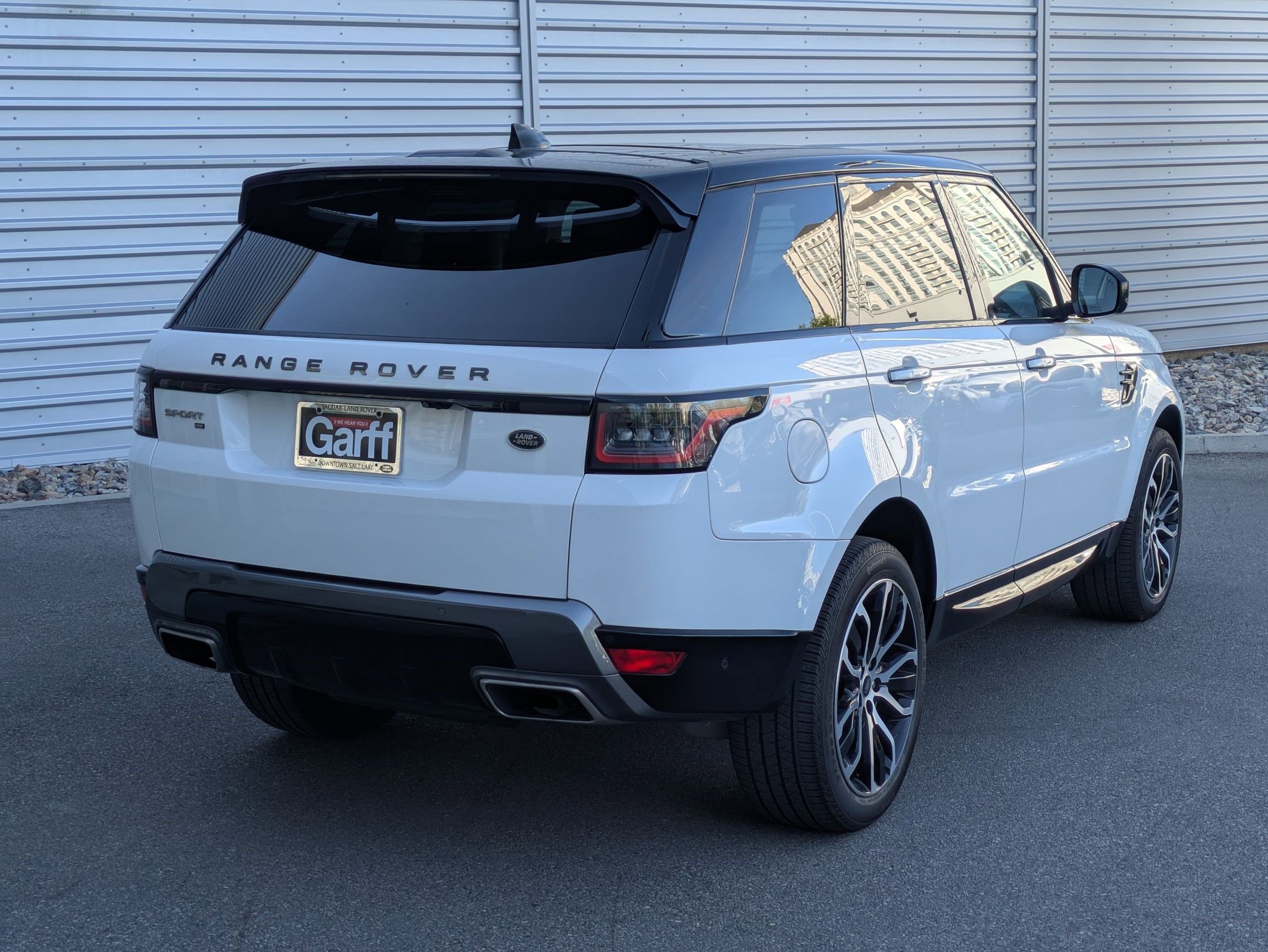 2022 Land Rover Range Rover Sport HSE Silver Edition