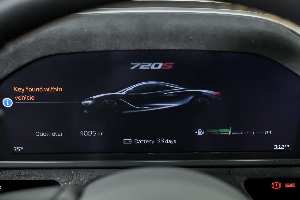 Used 2022 McLaren 720S Performance photo 22