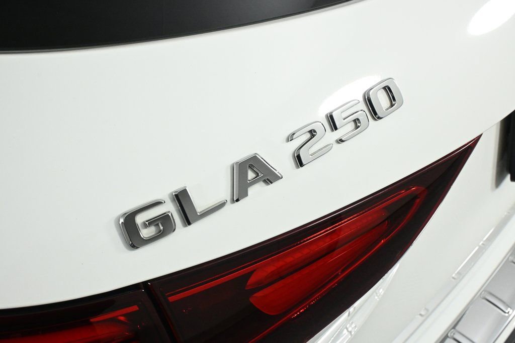 2025 Mercedes-Benz GLA 250