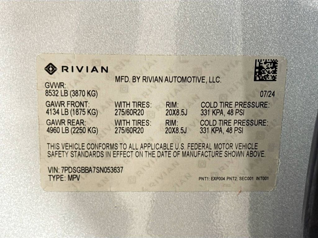 2025 Rivian R1S Adventure
