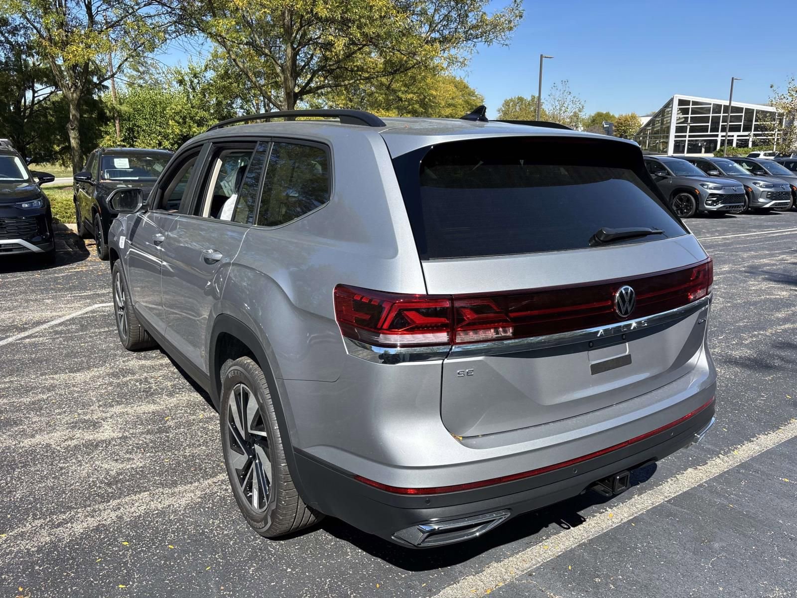 2026 Volkswagen Atlas SE
