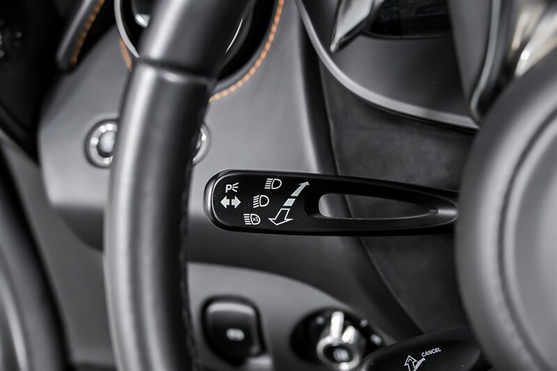 Used 2025 McLaren 750S Spider photo 27