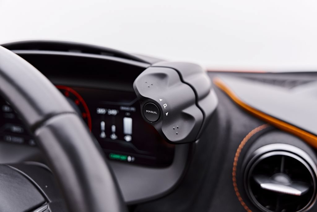 Used 2025 McLaren 750S Spider photo 80