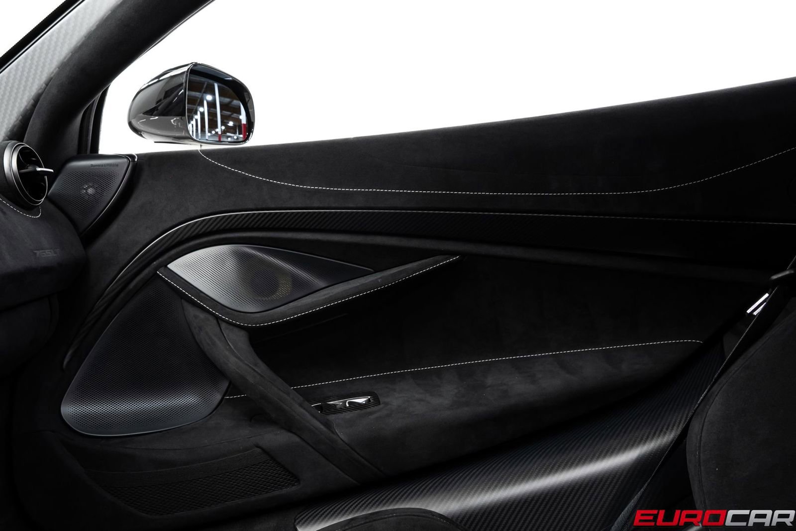 Used 2021 McLaren 765LT photo 25