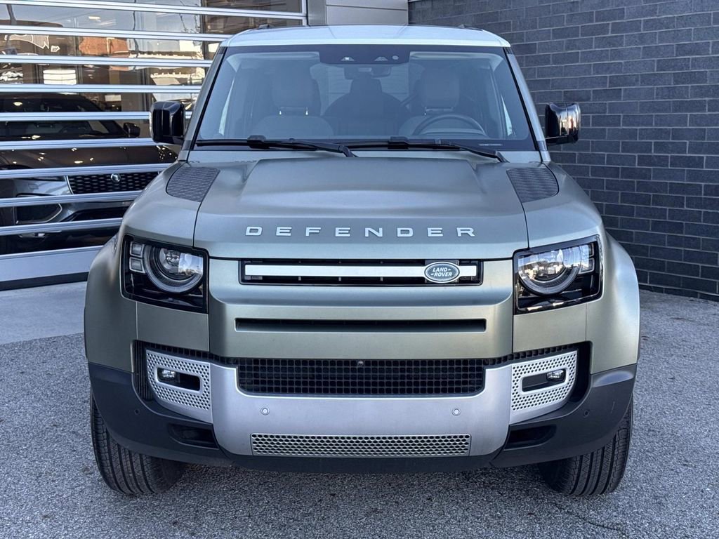 2024 Land Rover Defender 110 S