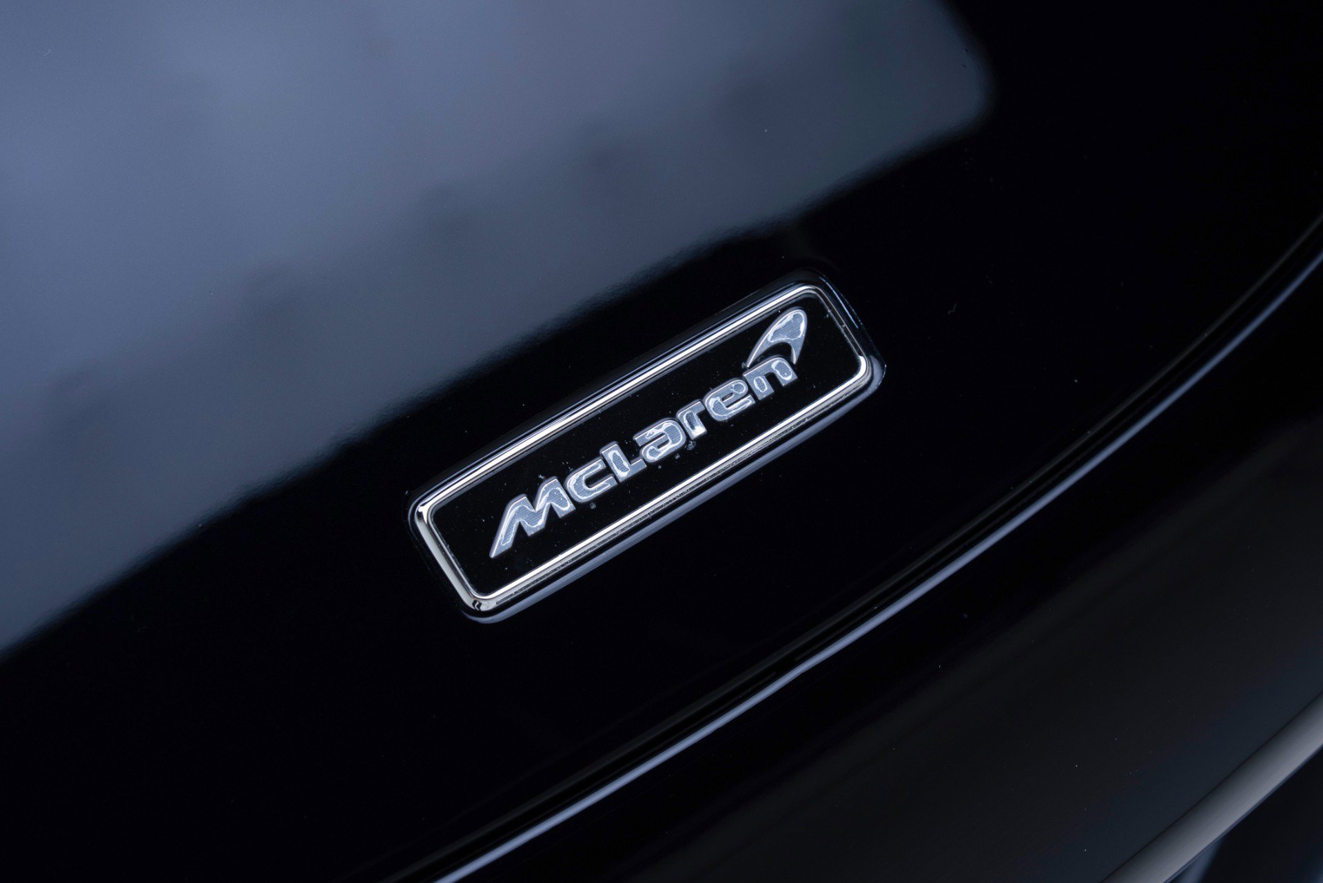 Used 2021 McLaren 765LT photo 18