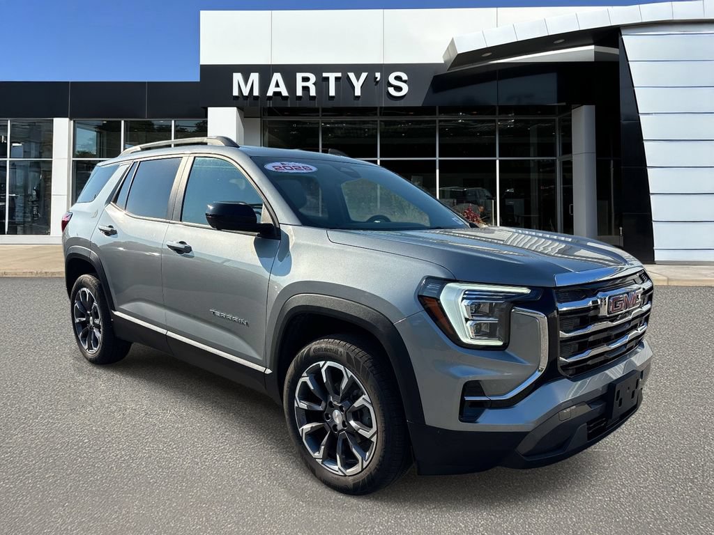 Used 2026 GMC Terrain Elevation w/ Elevation Premium Package