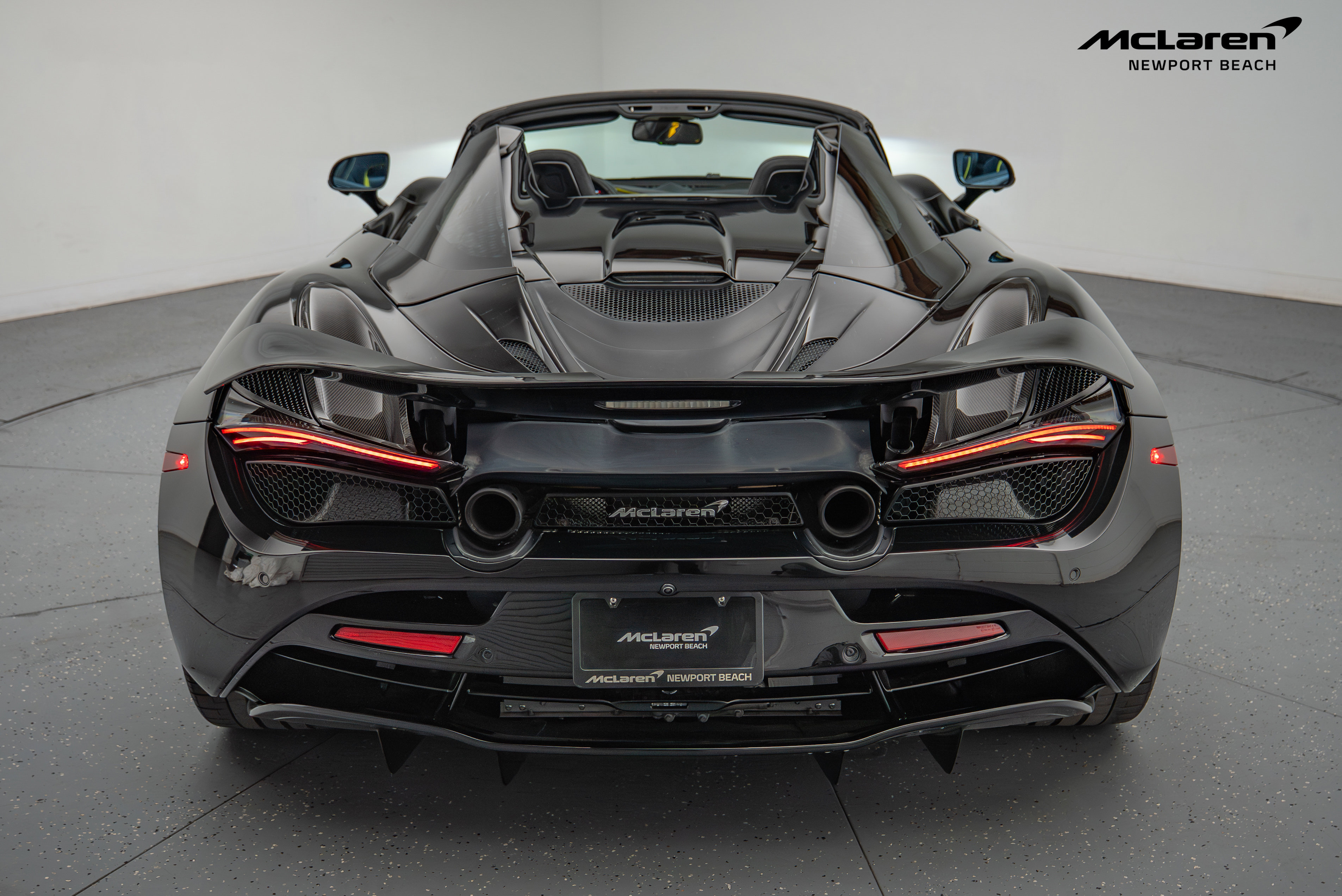 Used 2023 McLaren 720S Spider photo 13