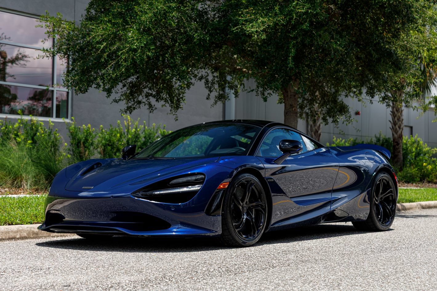 Used 2025 McLaren 750S photo 22