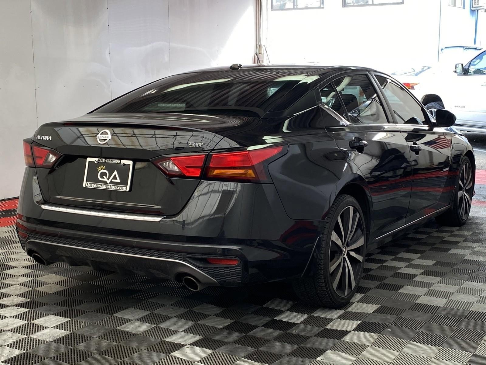 2021 Nissan Altima 2.5 SR