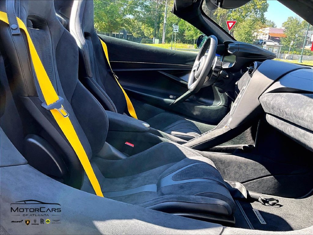 Used 2026 McLaren 750S Spider photo 8