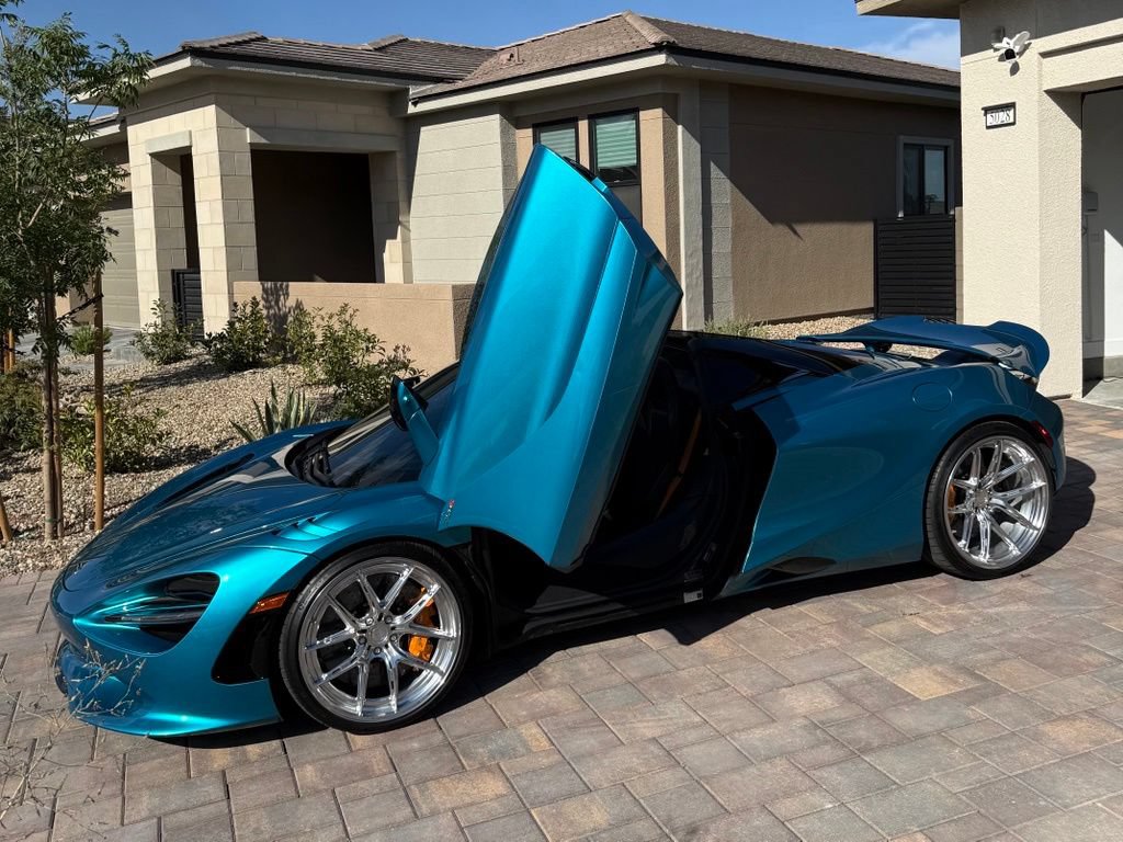 Used 2024 McLaren 750S Spider photo 17