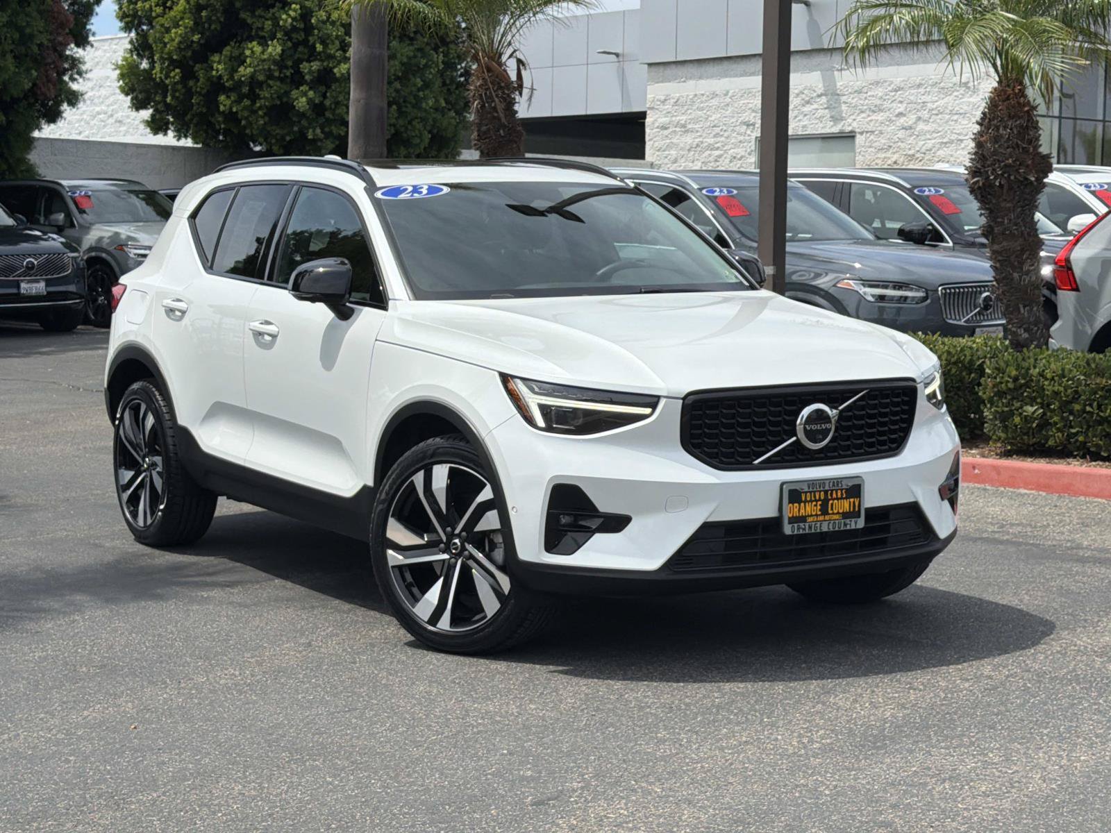 Certified 2023 Volvo XC40 B5 Ultimate