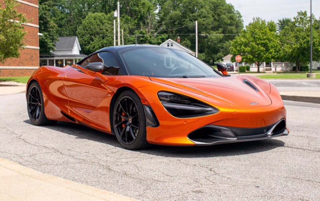 Used 2018 McLaren 720S photo 13