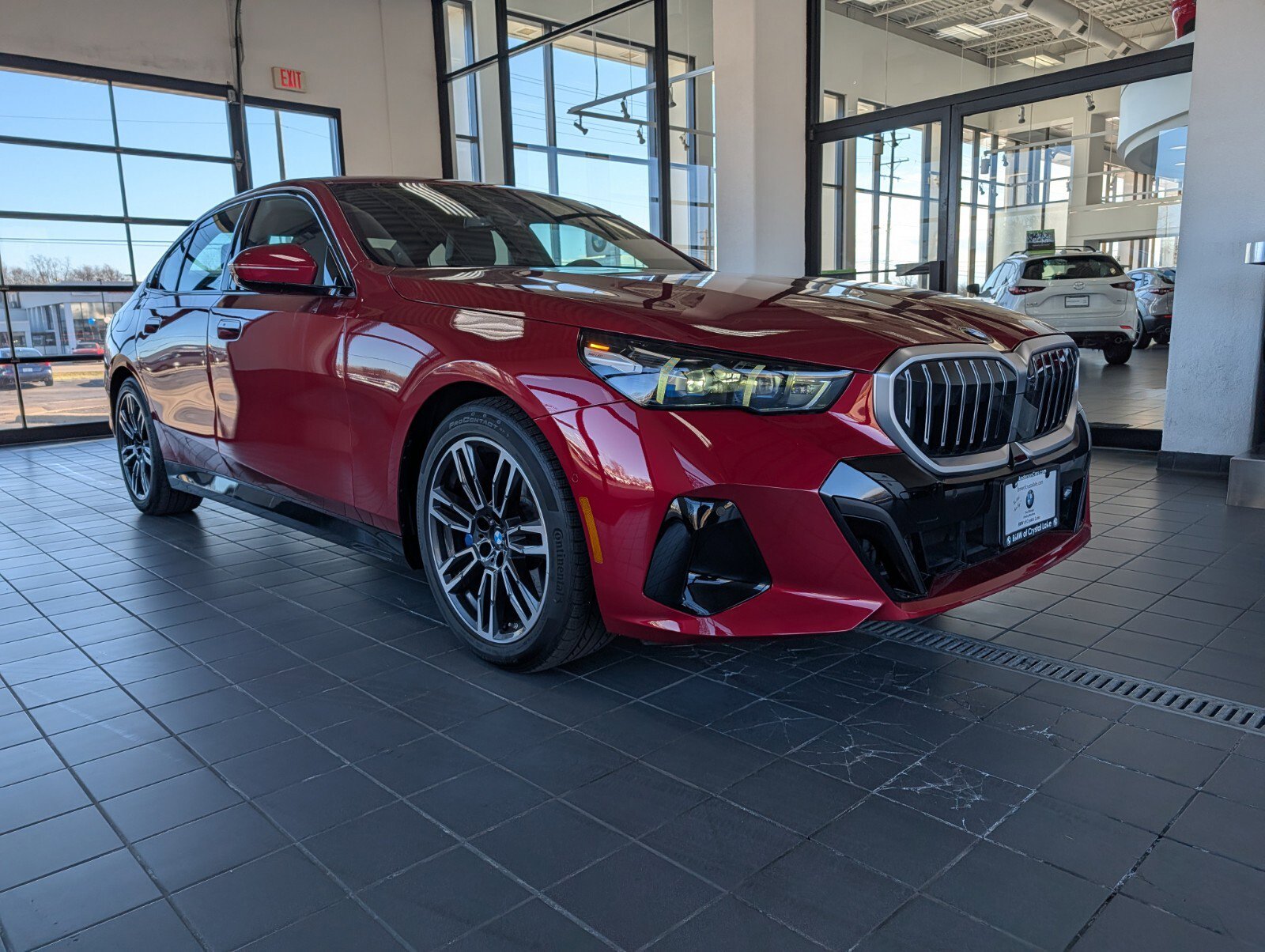 Used 2025 BMW 530i xDrive w/ M Sport Package