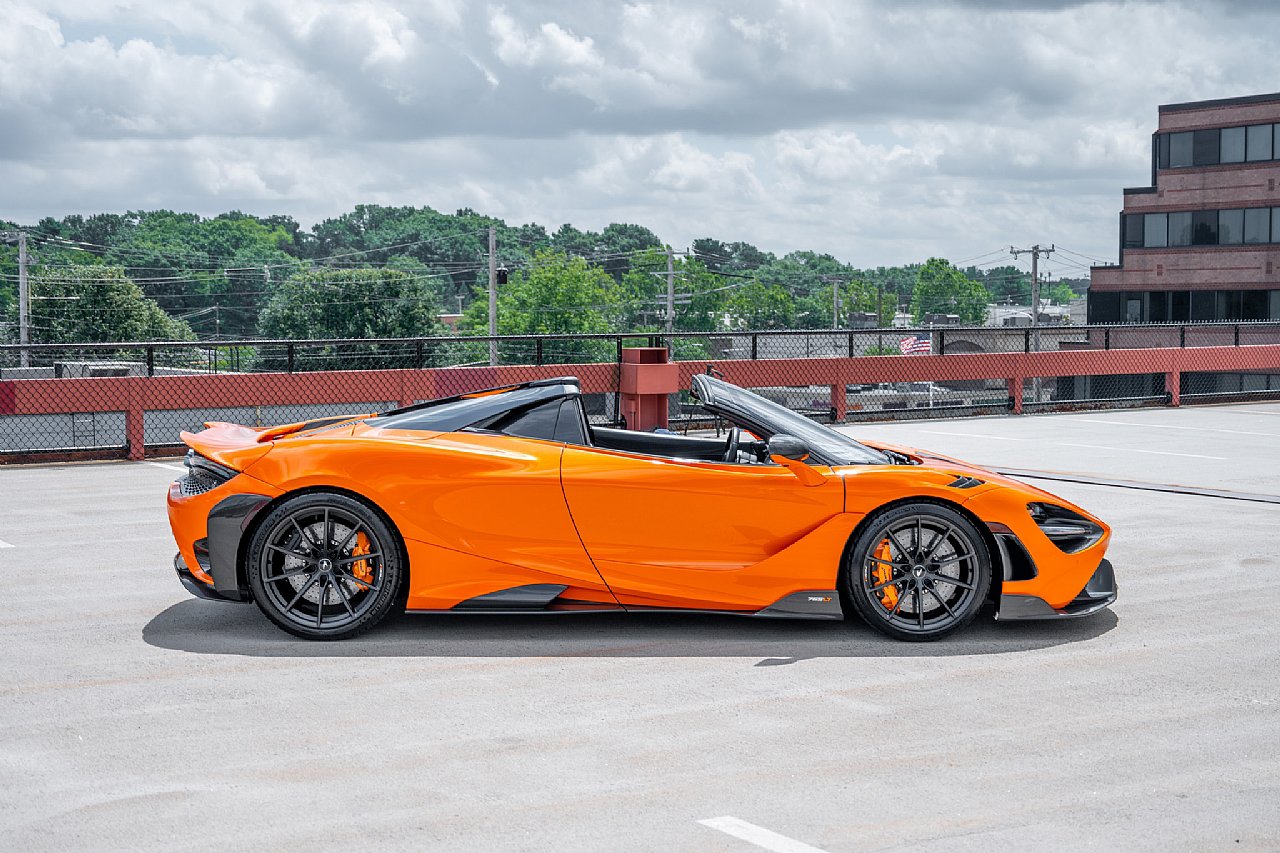 Used 2022 McLaren 765LT 5