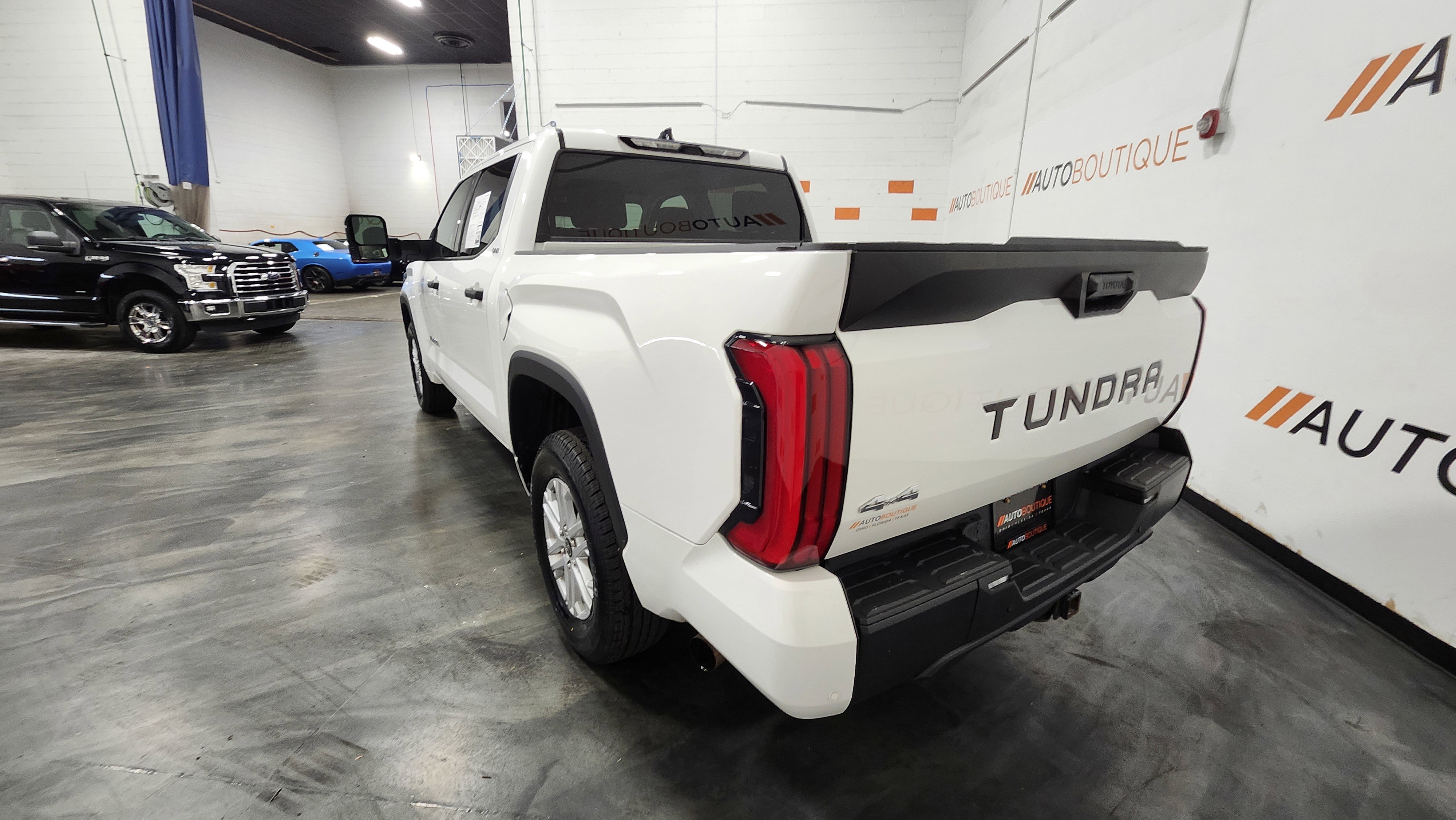 2022 Toyota Tundra SR5