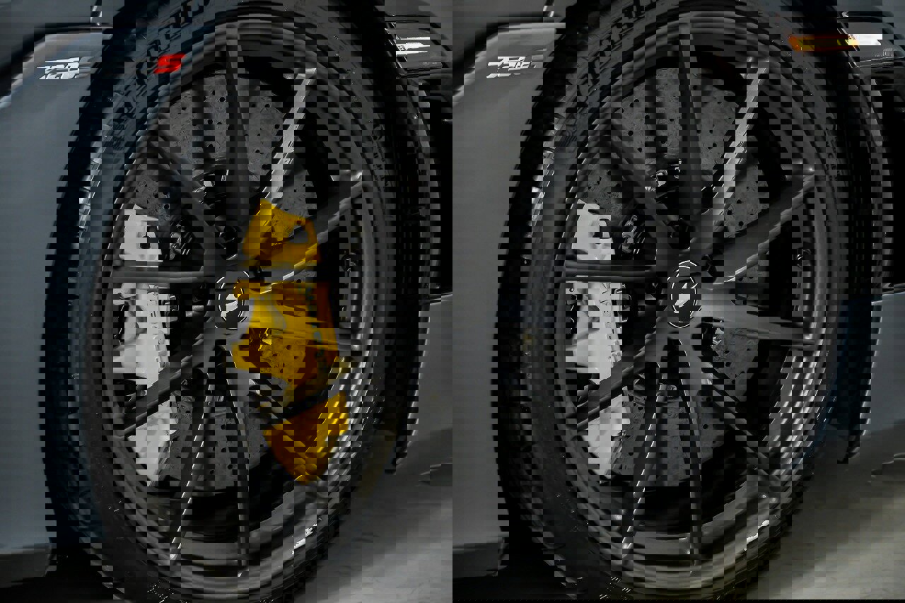 Used 2018 McLaren 720S Performance photo 21