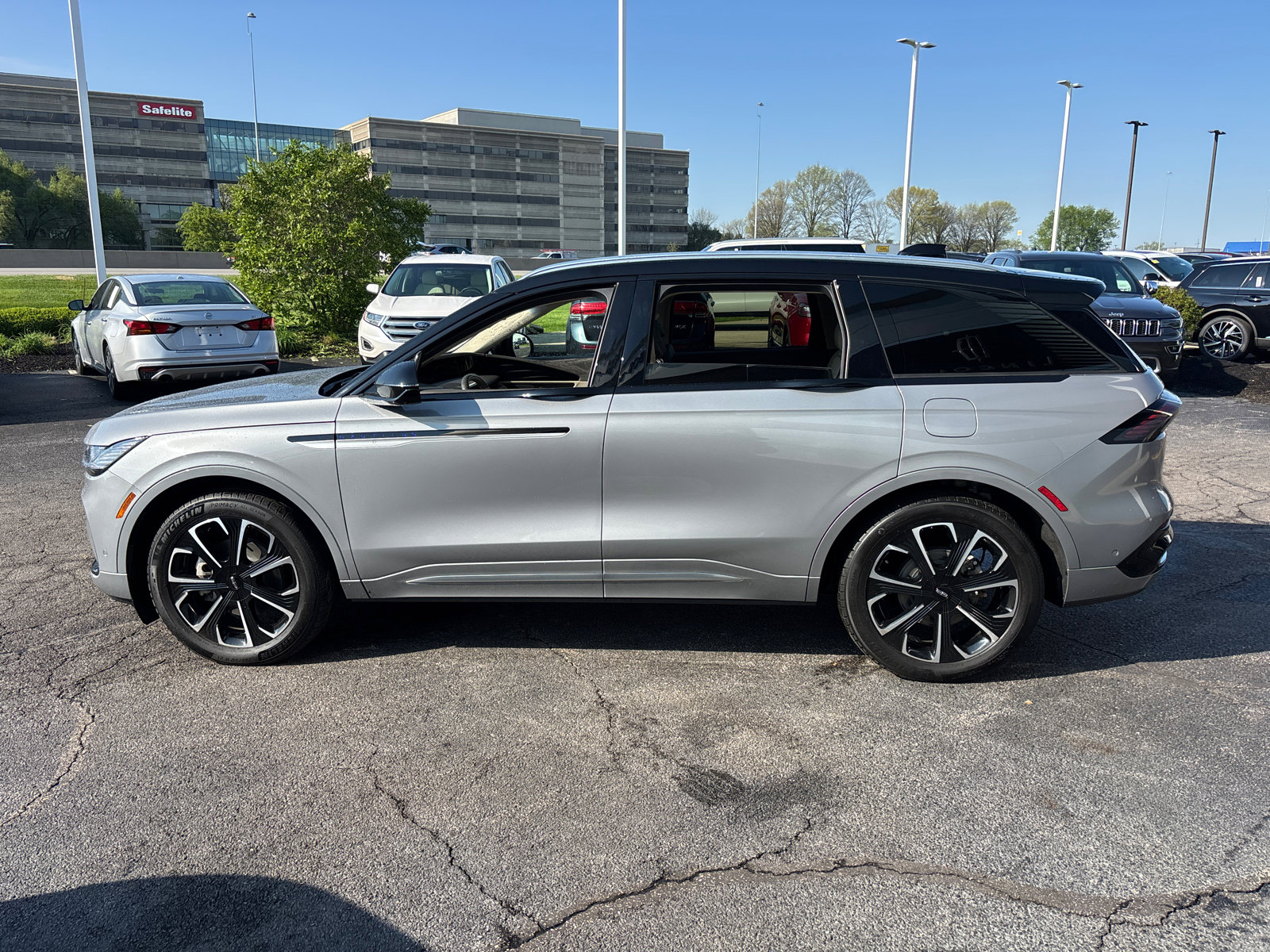 2024 Lincoln Nautilus Reserve