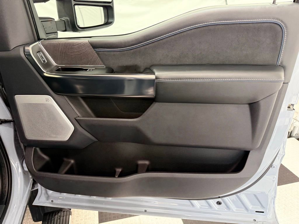 2025 Ford F450 Platinum