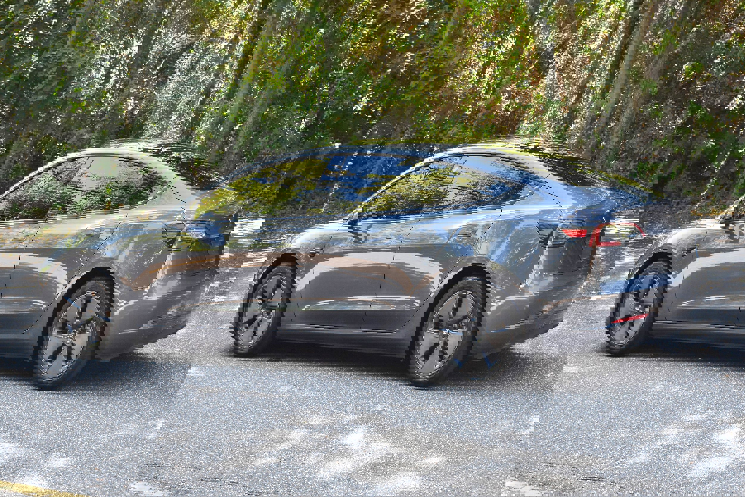 2022 Tesla Model 3 Standard Range