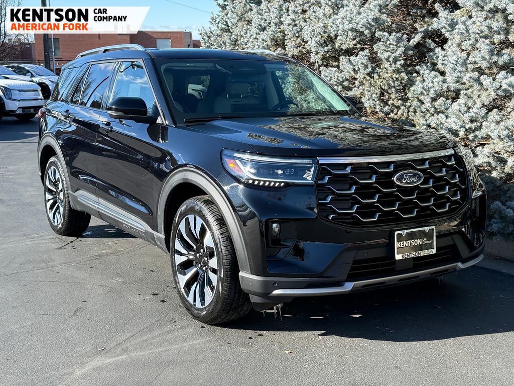 2025 Ford Explorer Platinum