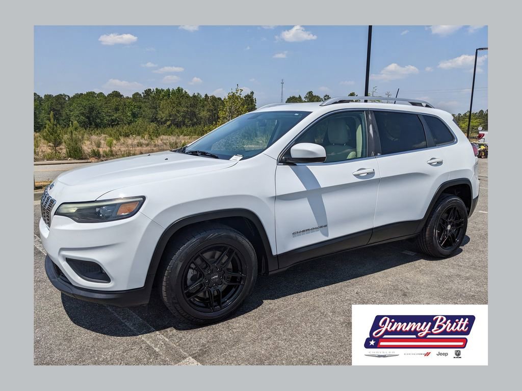 Used 2019 Jeep Cherokee Latitude w/ Popular Appearance Group