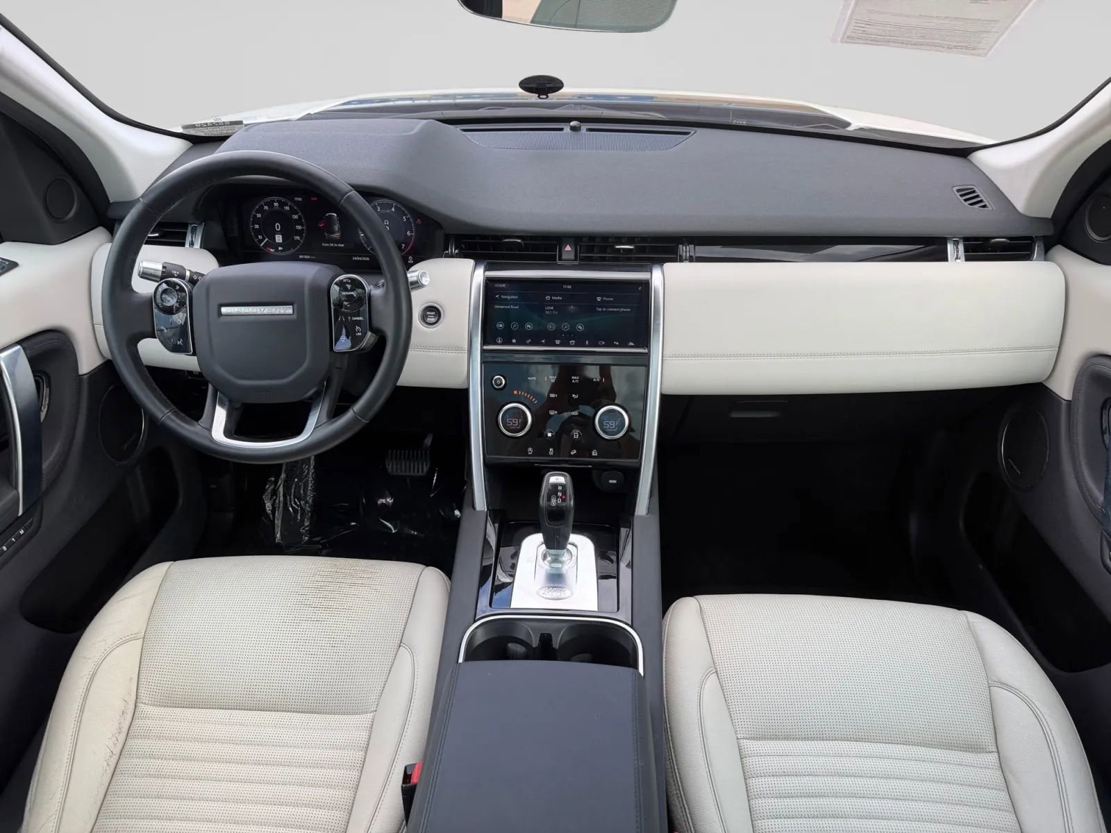 2020 Land Rover Discovery Sport SE