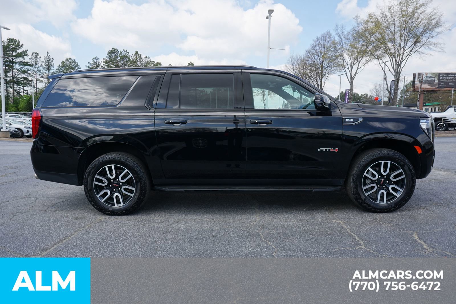 2024 GMC Yukon XL AT4