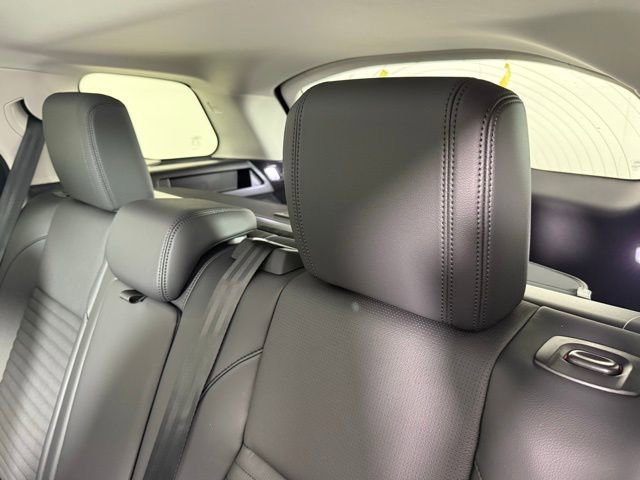 2025 Land Rover Discovery Sport S