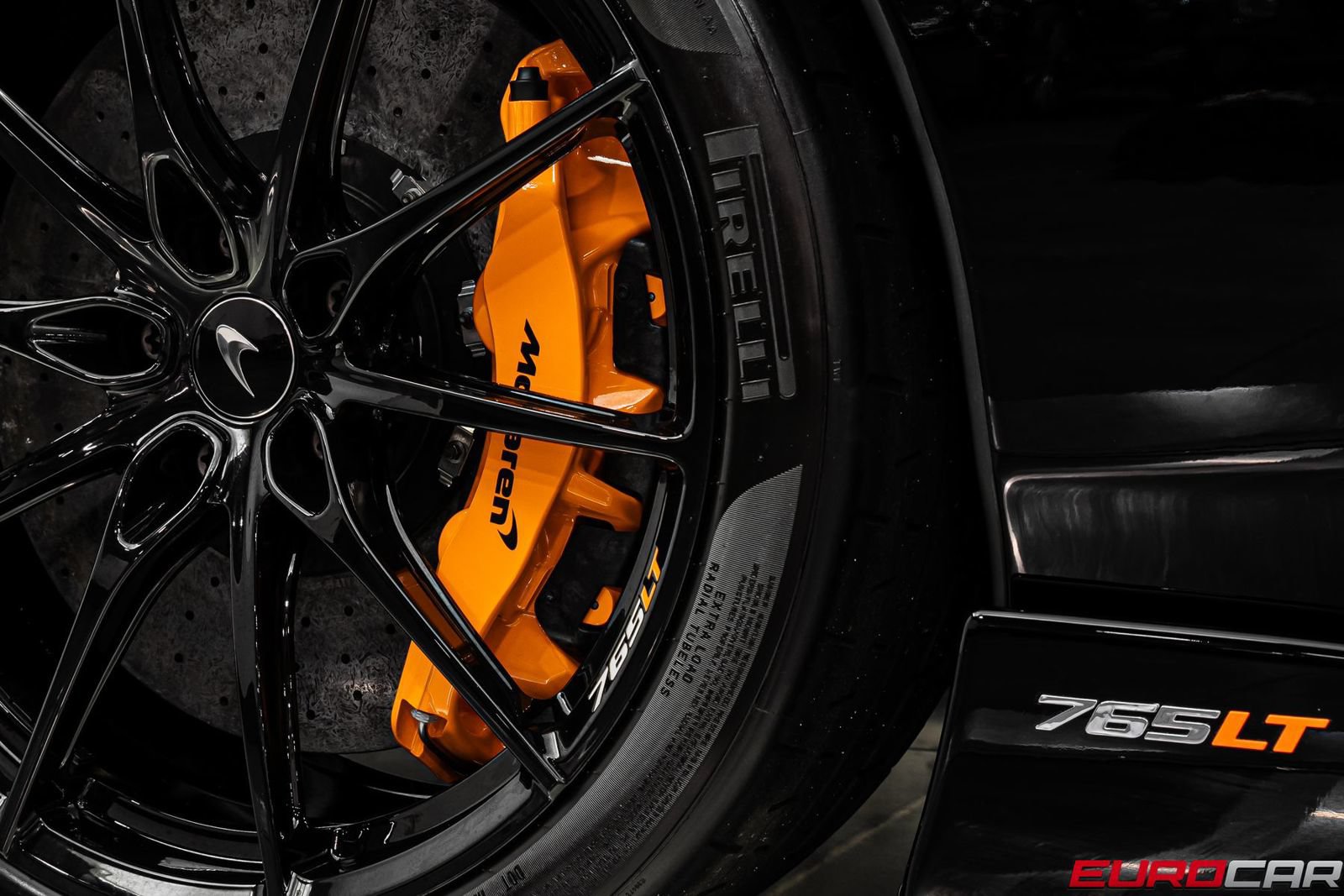 Used 2022 McLaren 765LT photo 27