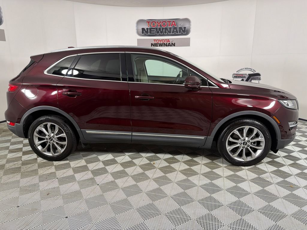 2019 Lincoln MKC Select