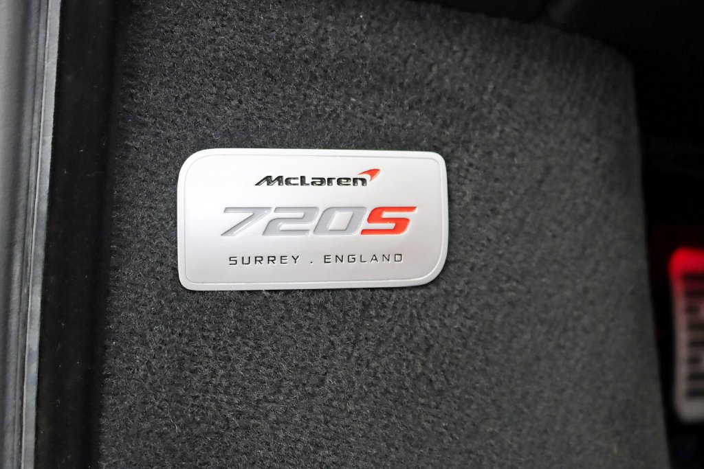 Used 2018 McLaren 720S Performance photo 48