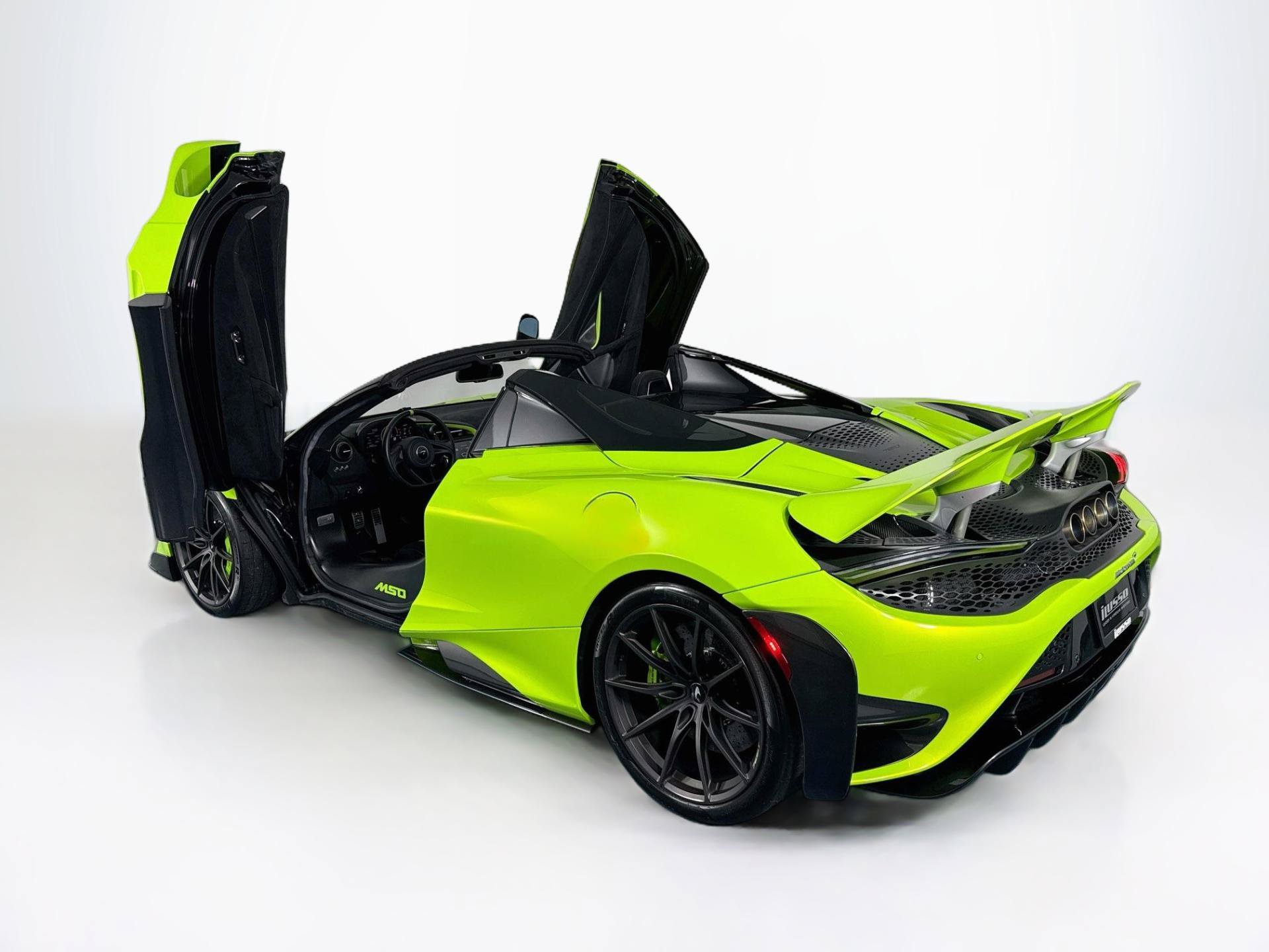 Used 2022 McLaren 765LT photo 61