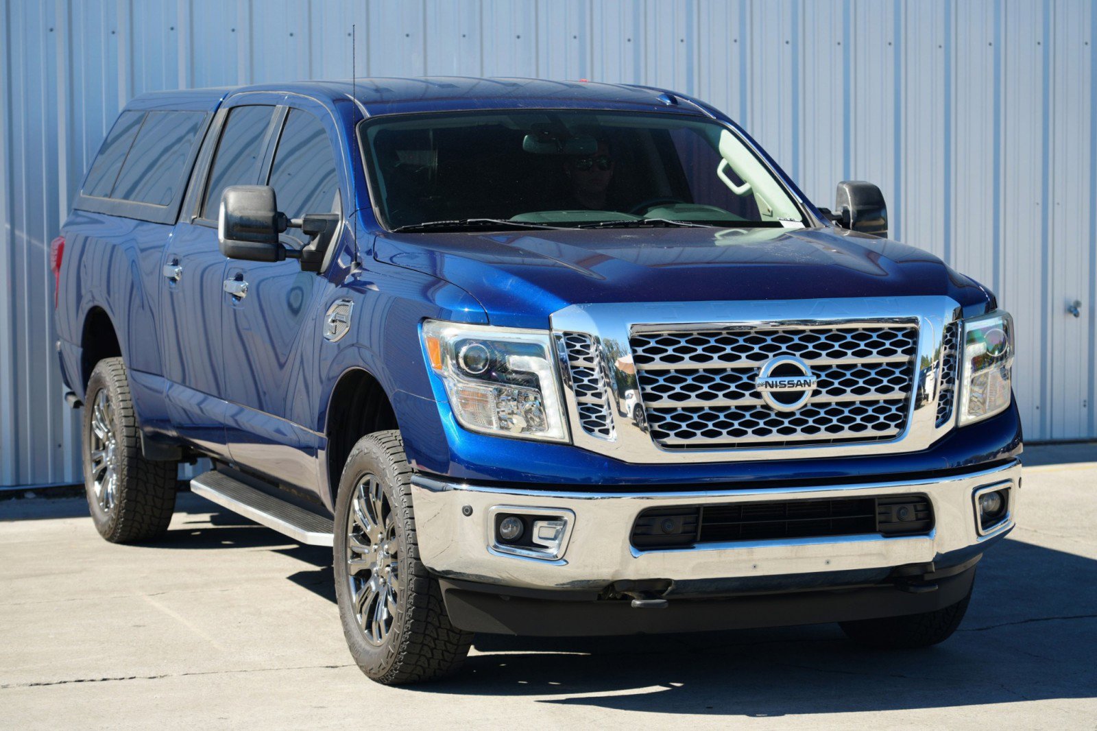 2016 Nissan Titan SL