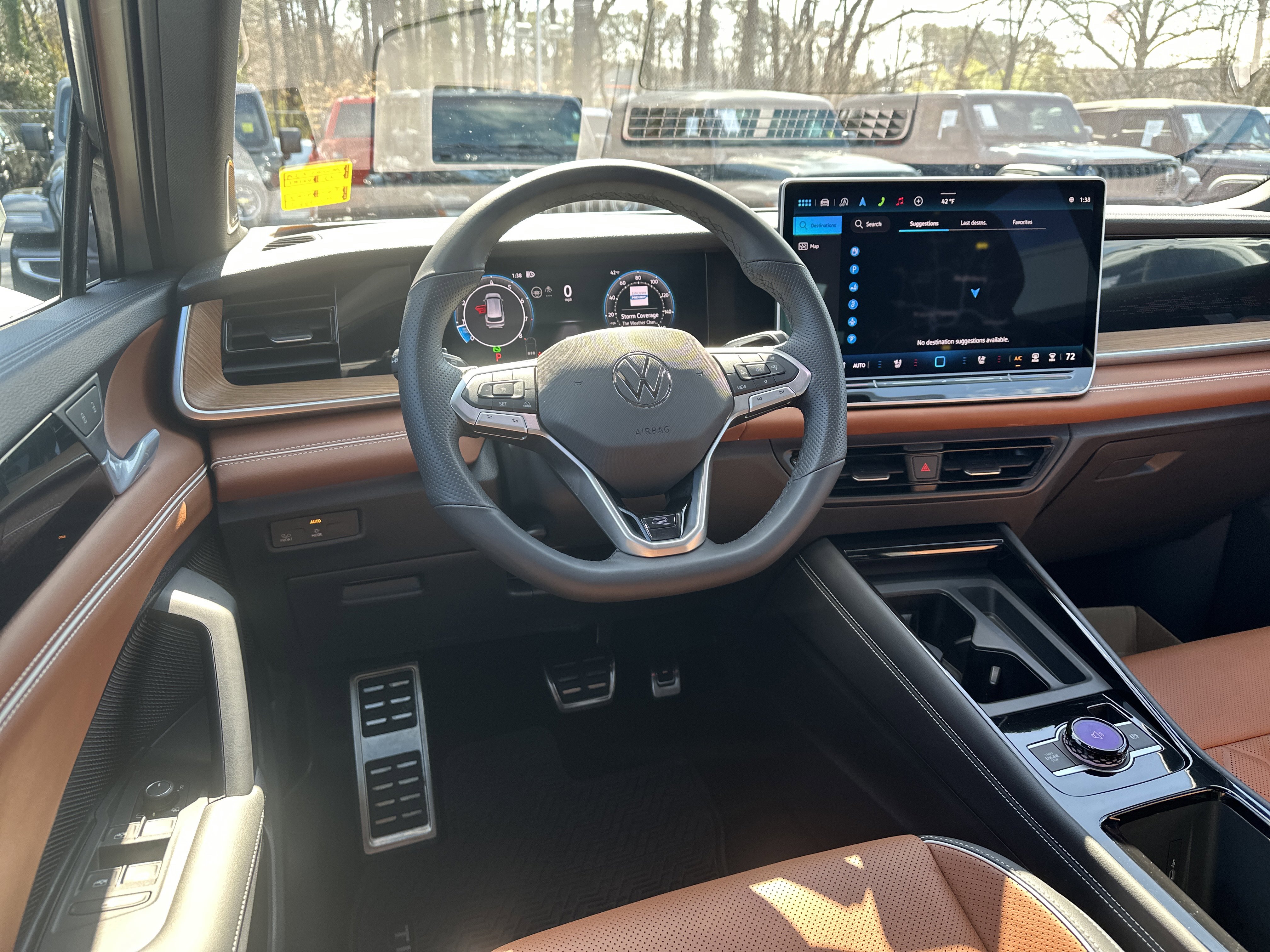 2025 Volkswagen Tiguan SEL R-Line