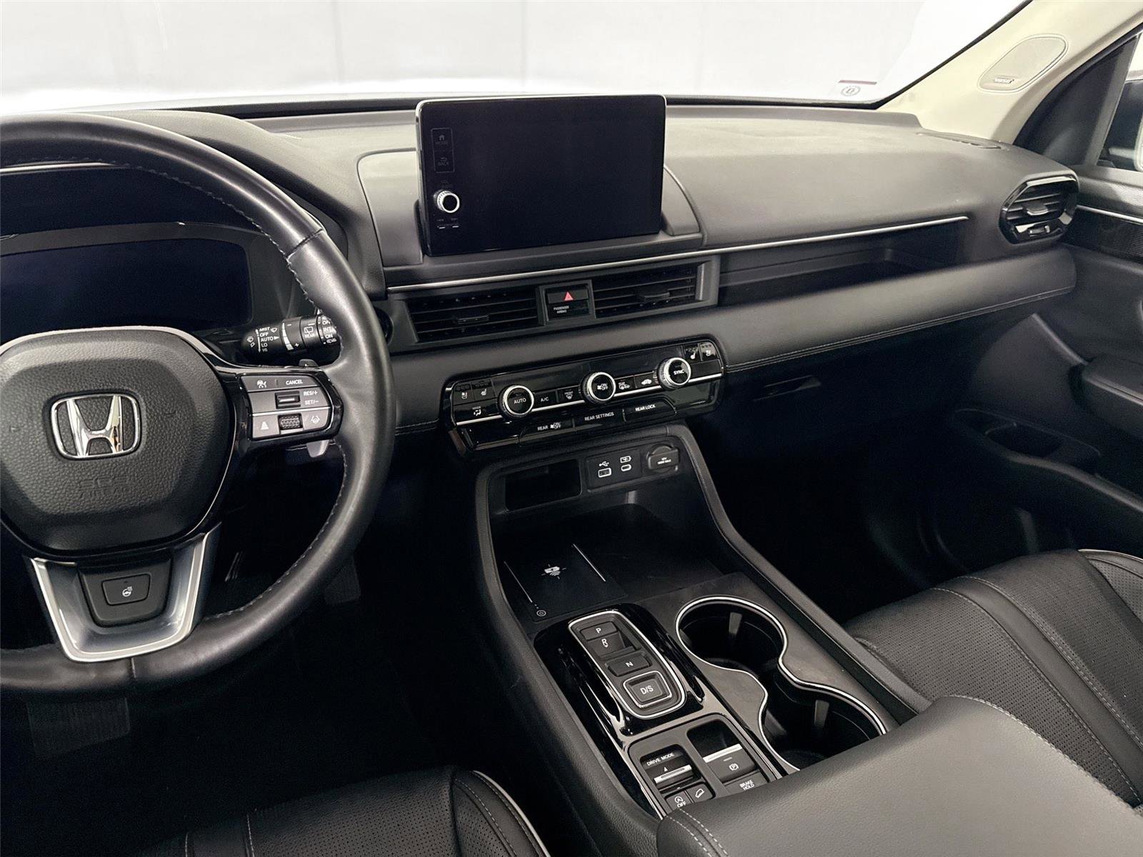 2023 Honda Pilot Elite