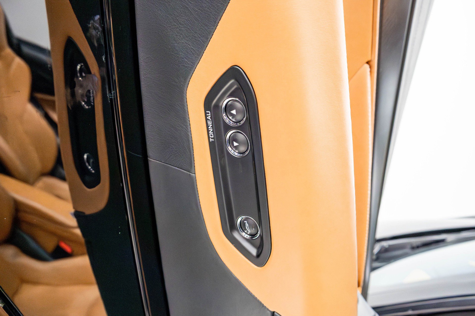 Used 2019 McLaren 720S Luxury photo 53
