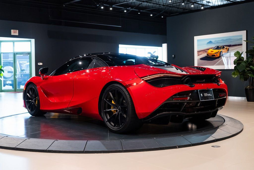Used 2022 McLaren 720S Spider photo 31