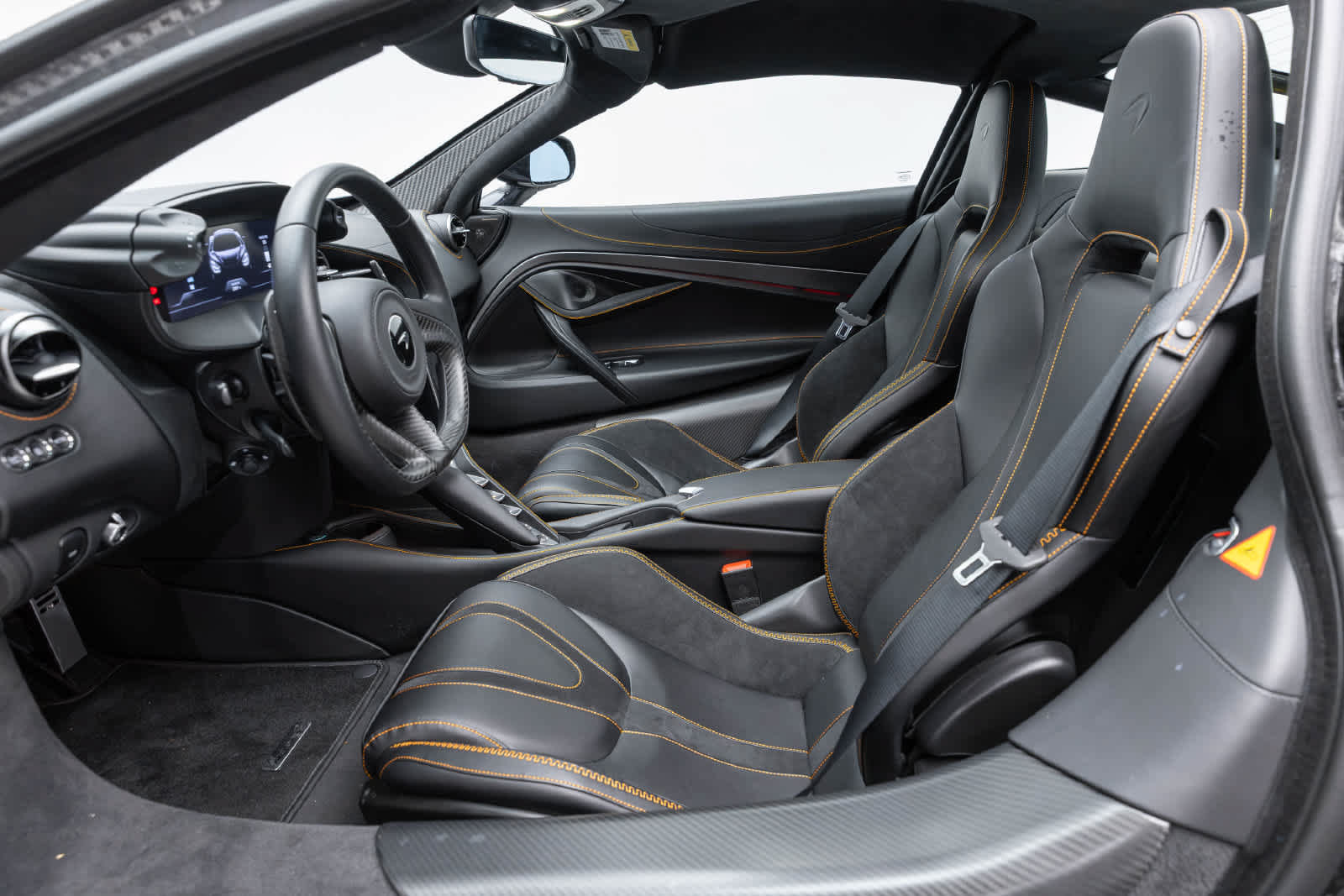 Used 2026 McLaren 750S photo 9