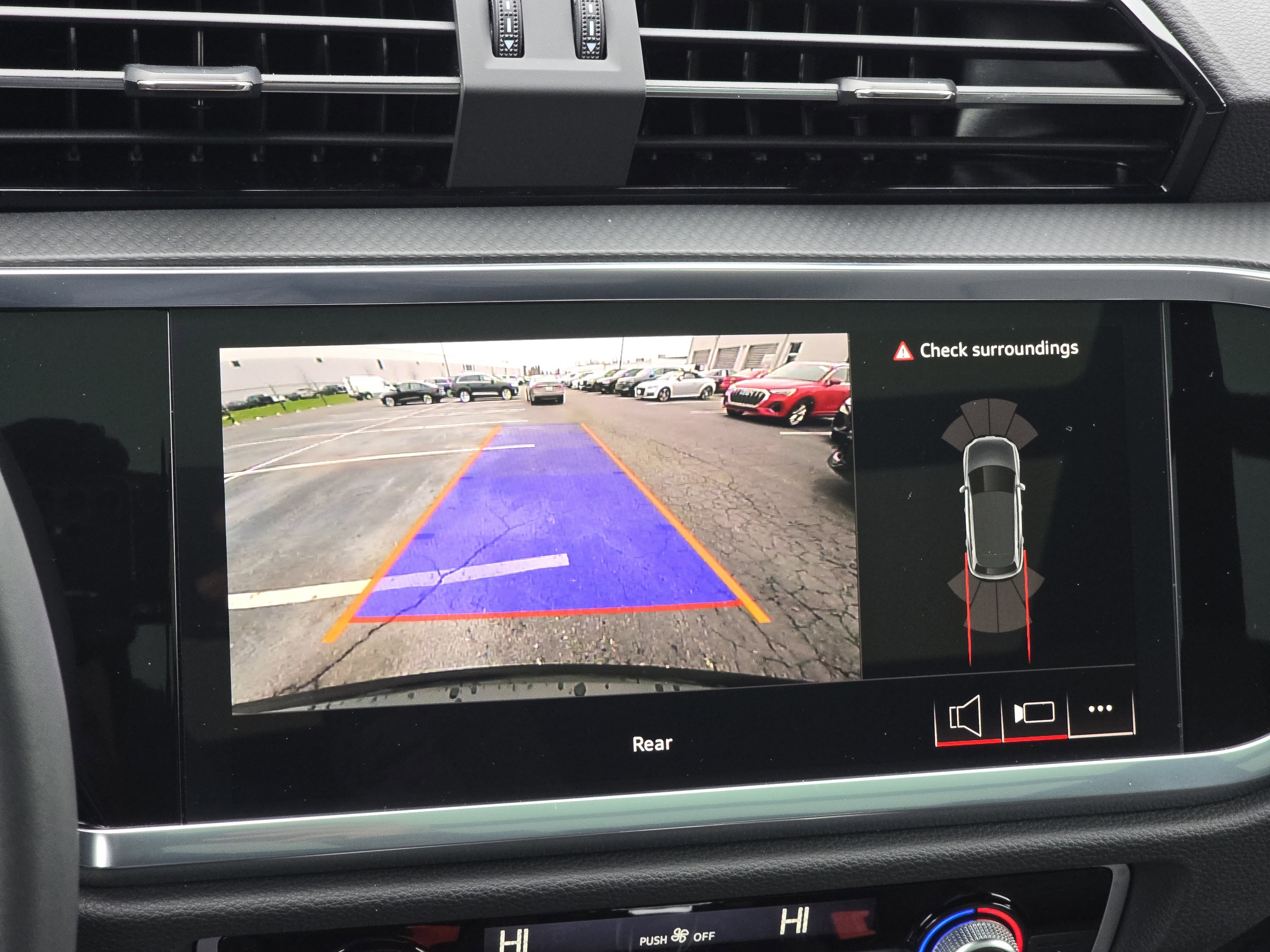 2025 Audi Q3 2.0T Premium