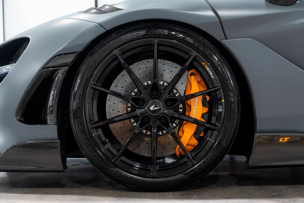 Used 2021 McLaren 765LT photo 79