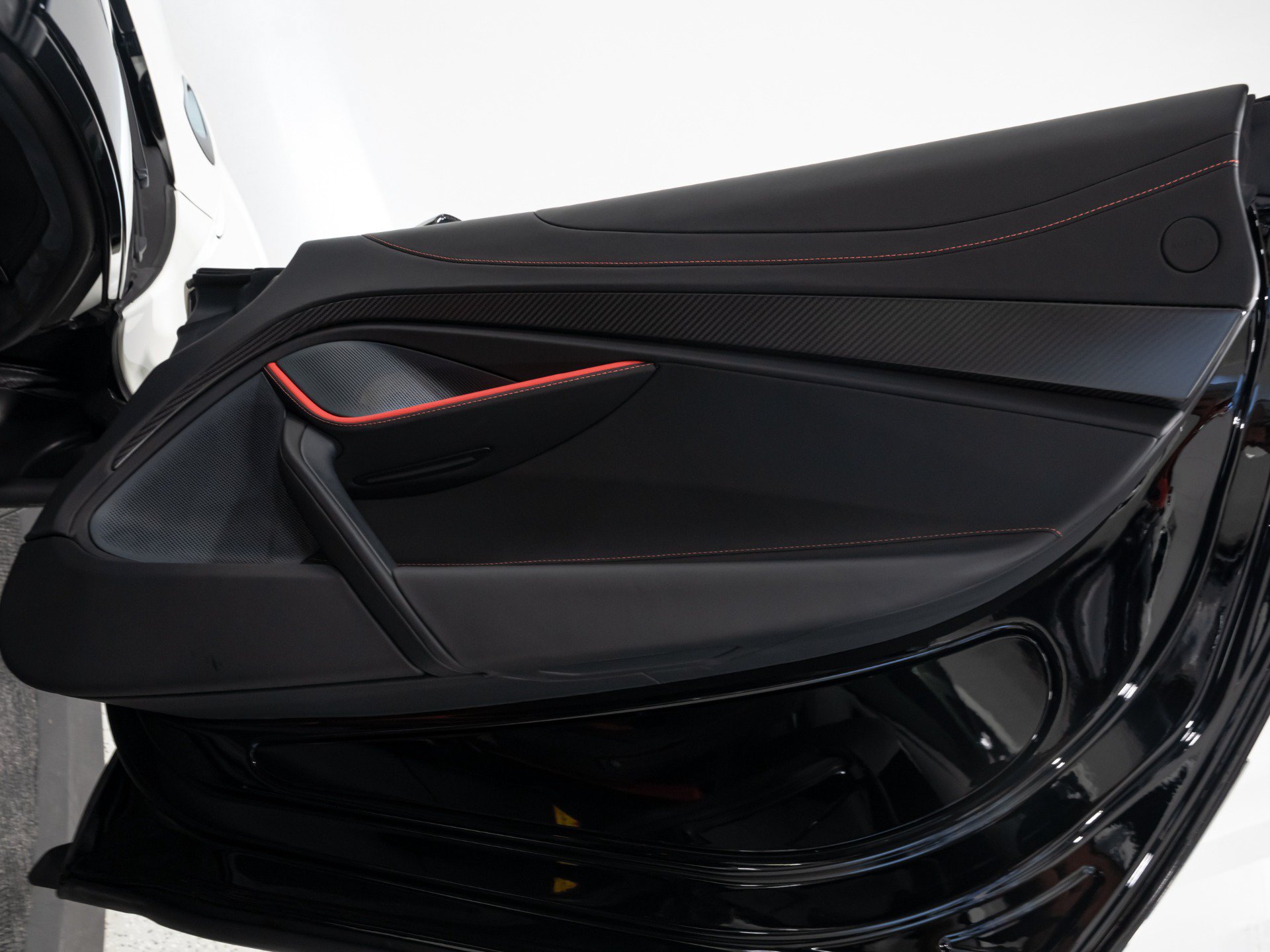 Used 2021 McLaren 720S Performance photo 69