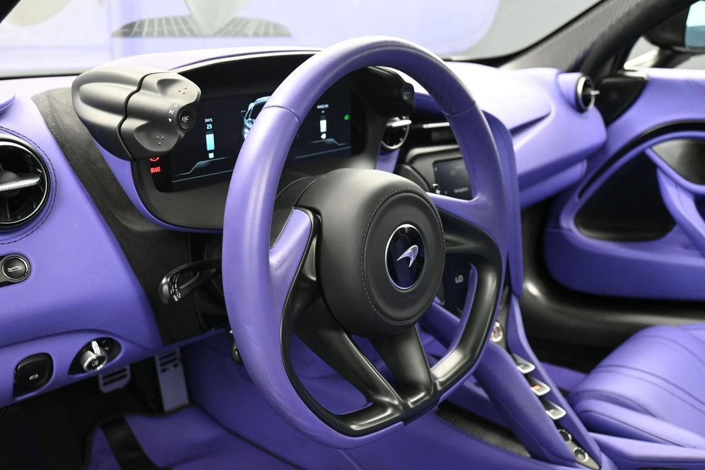 Used 2024 McLaren 750S Spider photo 16