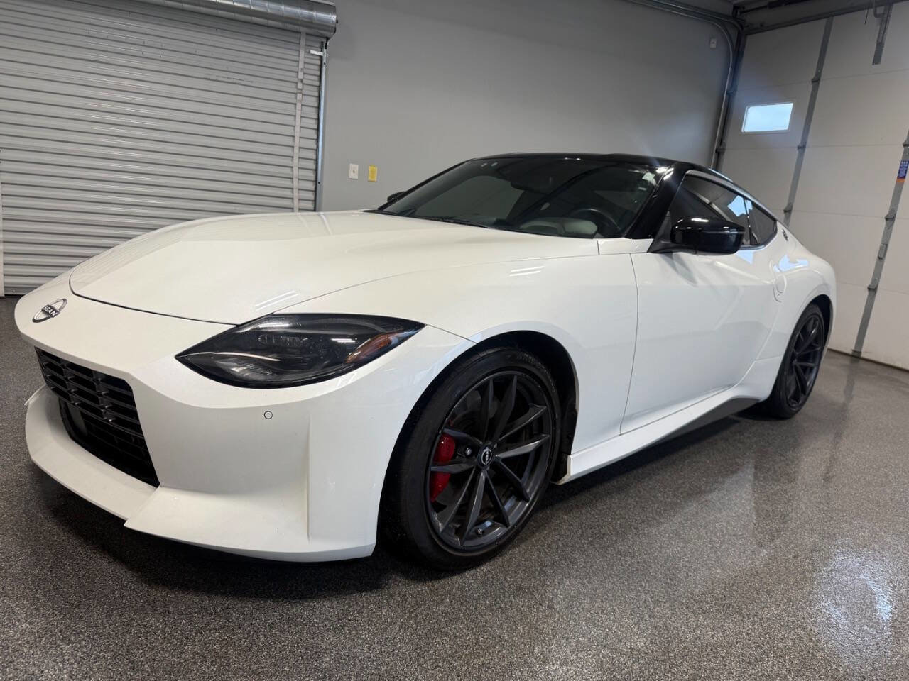 Used 2023 Nissan Z w/ Floor Mat Package (L93)