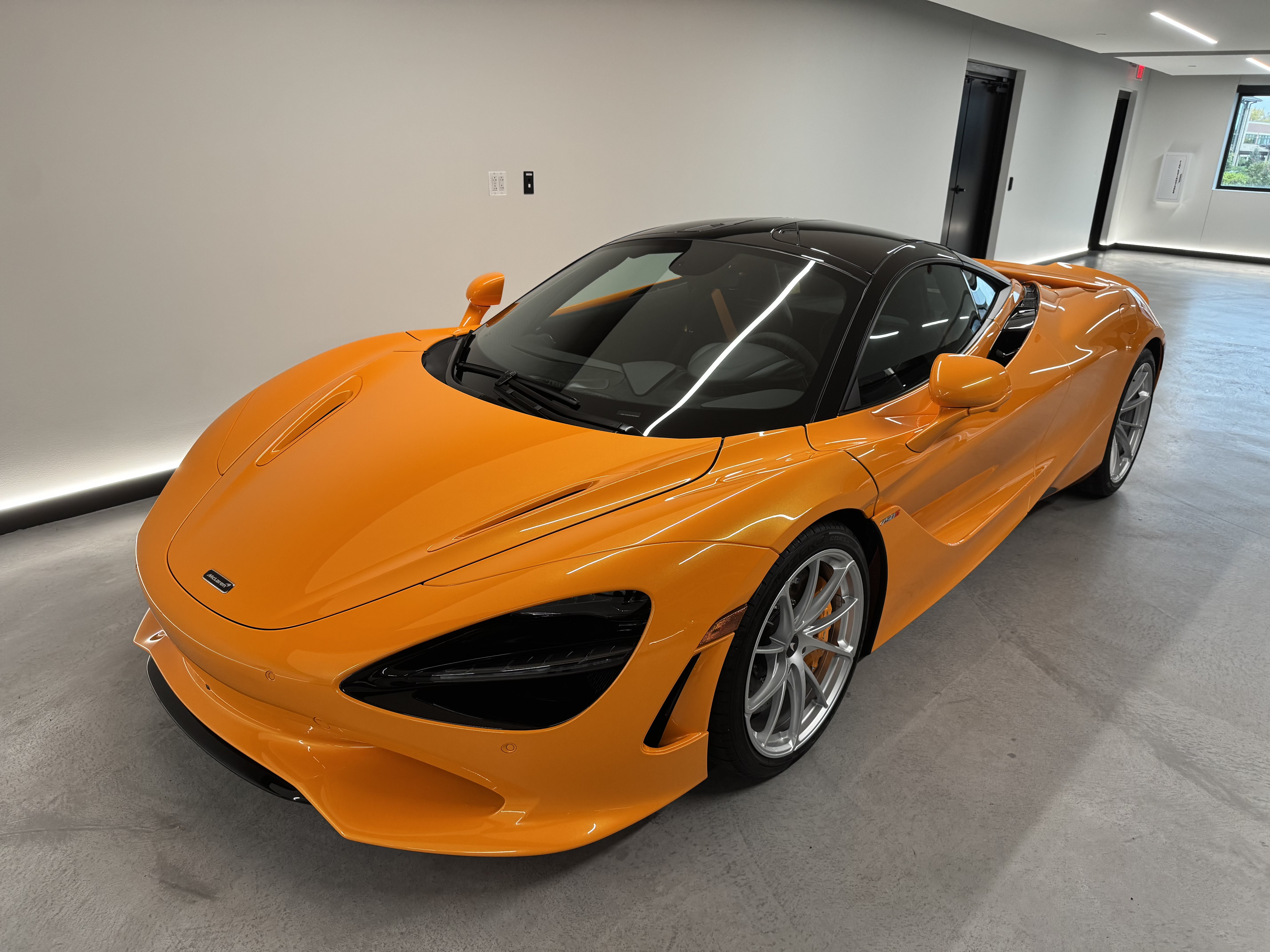 Used 2027 McLaren 750S 2
